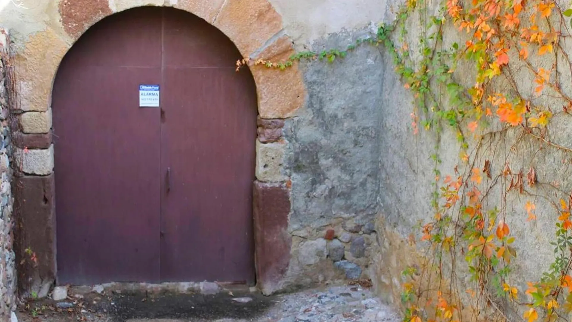 Mansion In Riudoms Villa